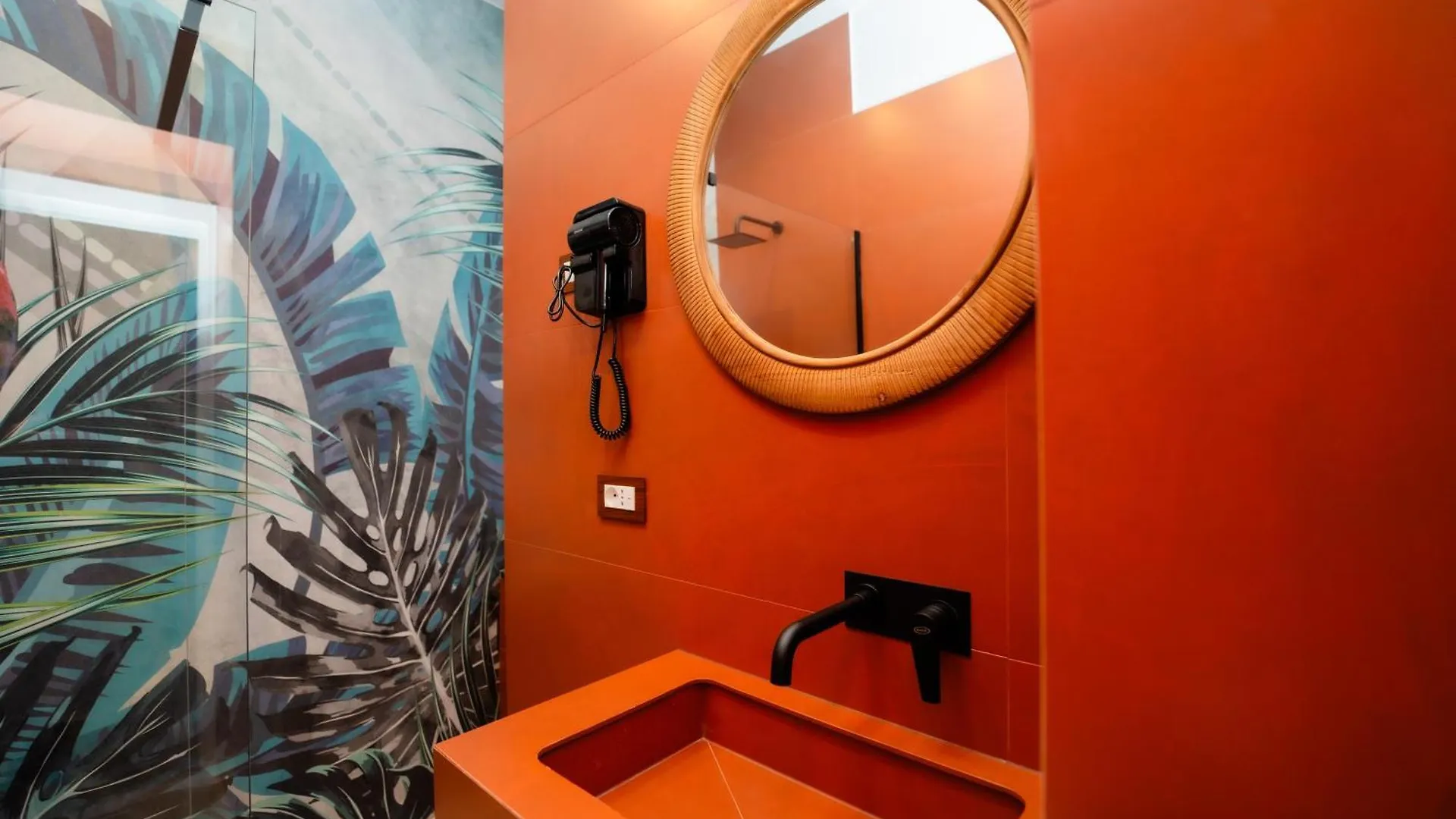 Four Points Suites Naples Guest house